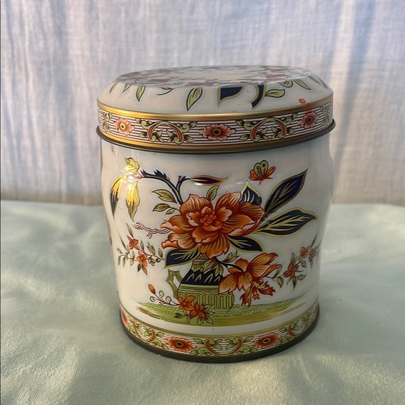 Floral Decorative Tin cream/green and orange colors - Picture 1 of 4